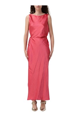 elegant-maxi-dress-with-side-tie