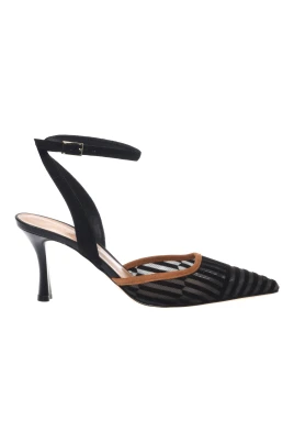 Court Heel