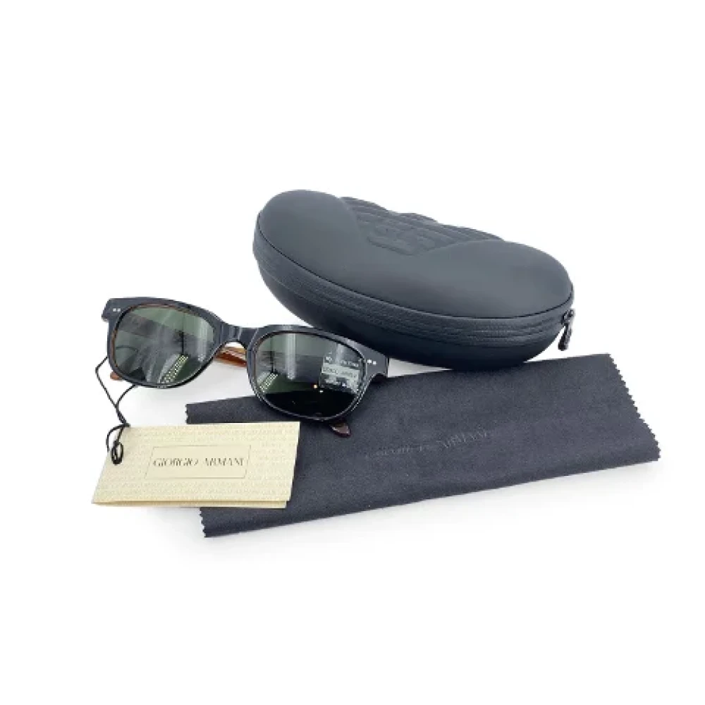 Armani Pre-owned Plastic sunglasses Black Dames