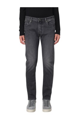 denim-straight-washed-jeans