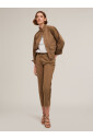 pantalon-chino-avec-patch-brode