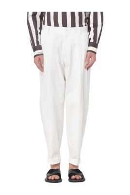 classic-black-pleated-trousers