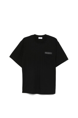 black-t-shirt-144818-0786361