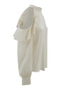 haut-blanc-au-design-elegant