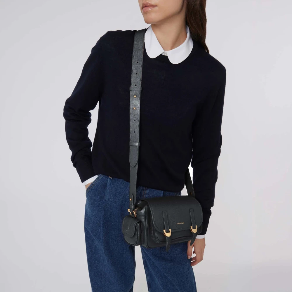 Coccinelle Campus Line Zwarte Leren Schoudertas Black Dames