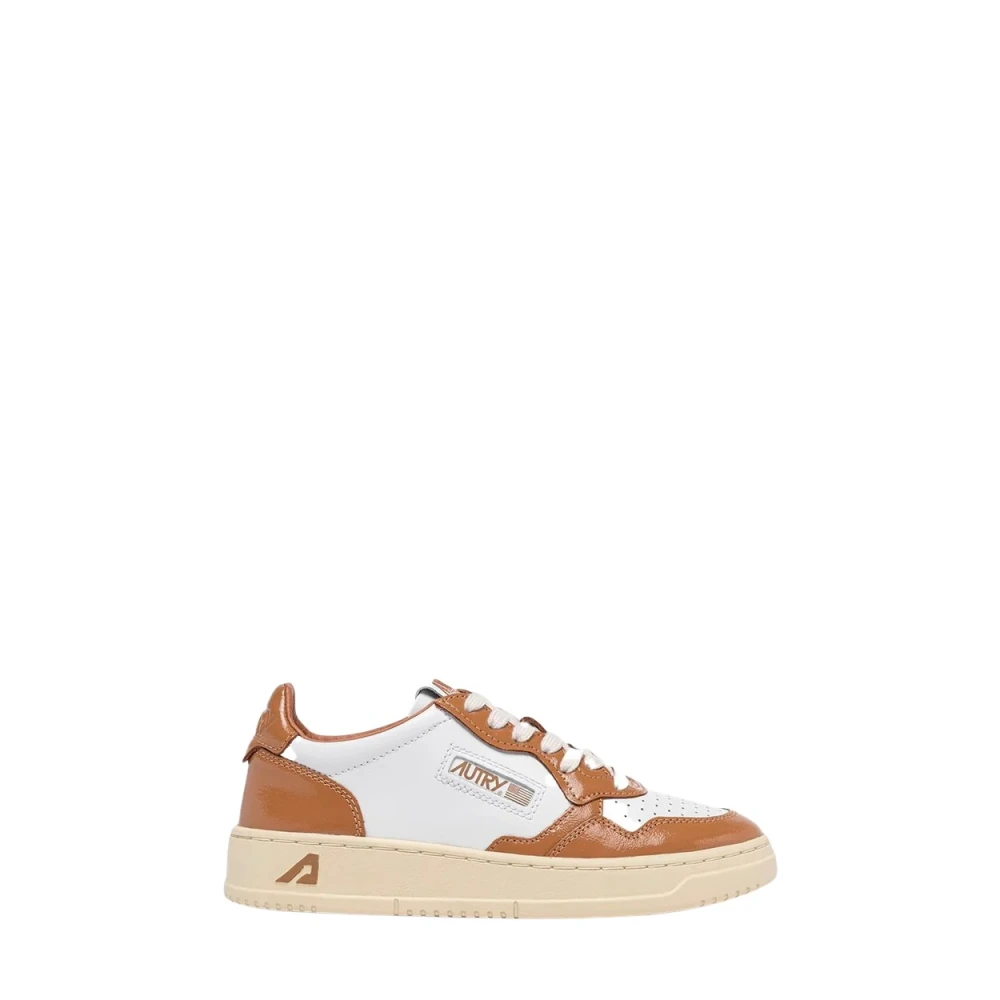 Autry White Sneakers, Female, 8 Uk, Medalist Low Trainers