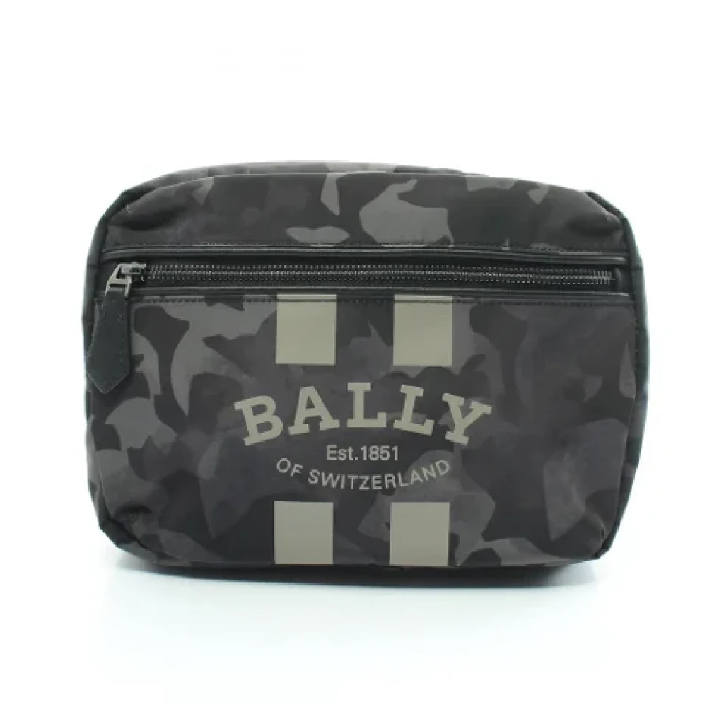 Bally Pre-owned Fabric handbags Green Dames
