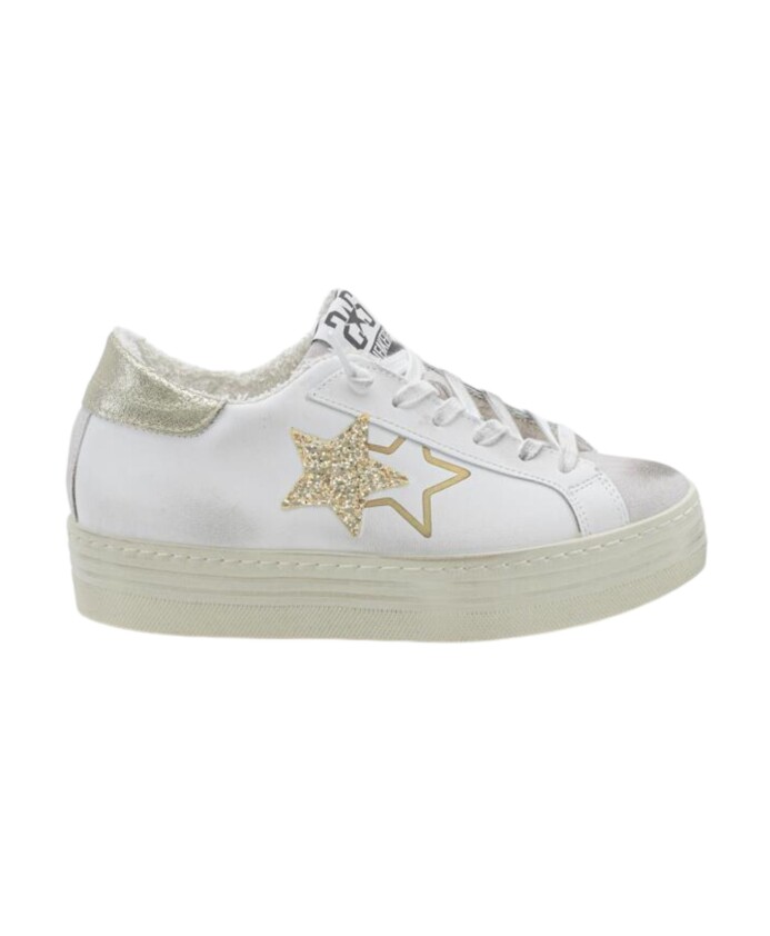 sneakers-en-cuir-blanc-a-paillettes
