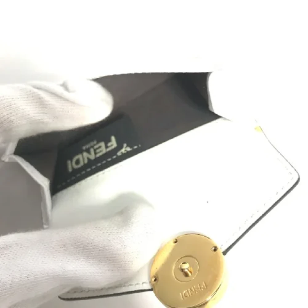 Fendi Vintage Pre-owned Leather wallets White Dames