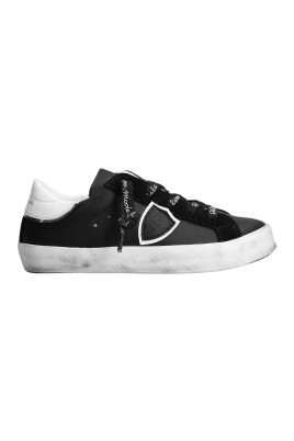 sneakers-enfant-en-cuir-noir-low-top