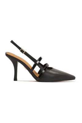 Svarta slingback pumps med lackade remmar