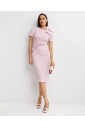 robe-midi-crayon-rose-avec