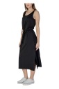 robe-noire-sans-manches-col-rond