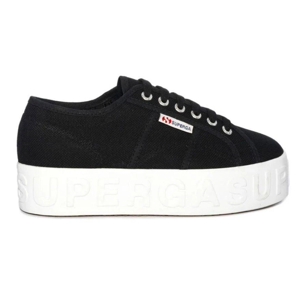 Superga Verhoogde Sneakers met reliëfletters Dames Schoenen Zwart