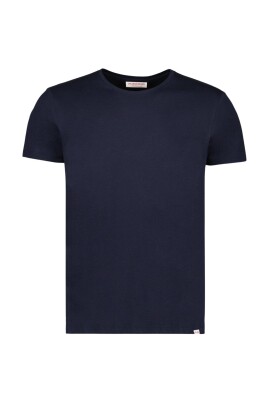 mens-stylish-t-shirt