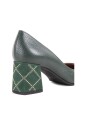 khaki-pumps