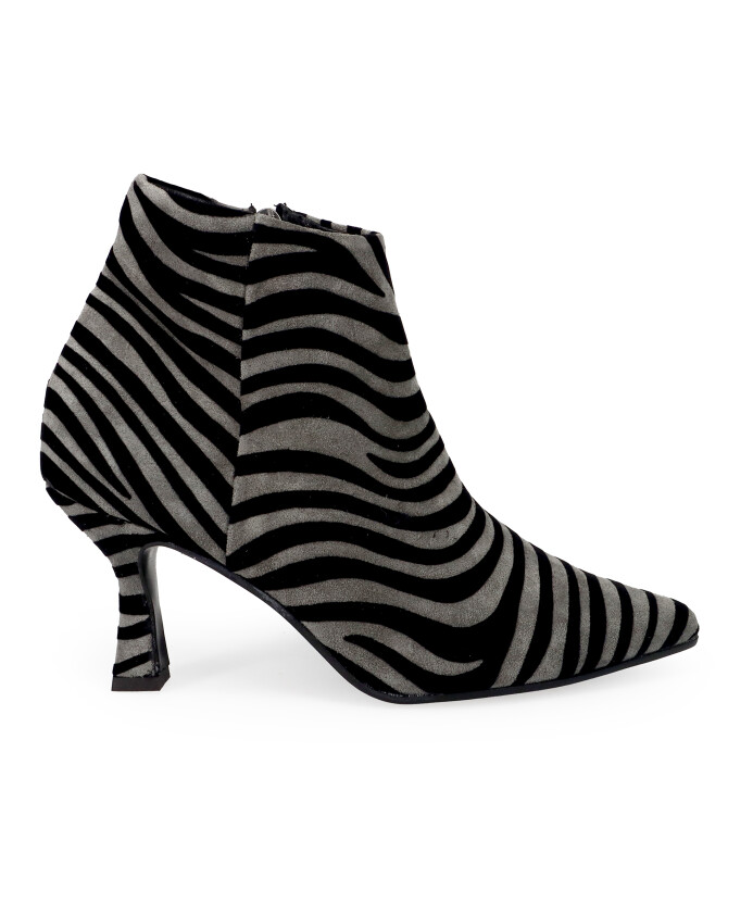 bottines-en-daim-zebre-gris