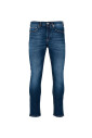 slim-fit-jeans
