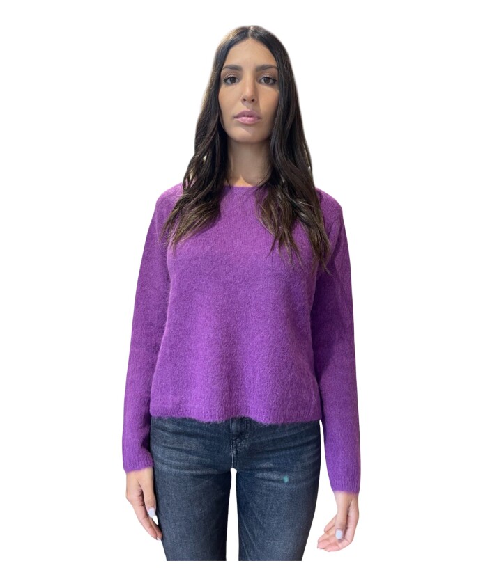 alpaca-crewneck-sweater-magenta