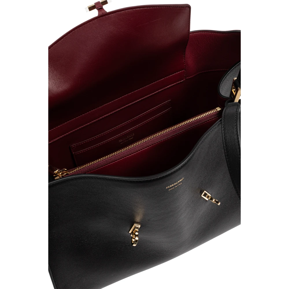 Salvatore Ferragamo Leren schoudertas Black Dames