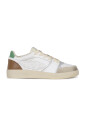 witte-sneakers