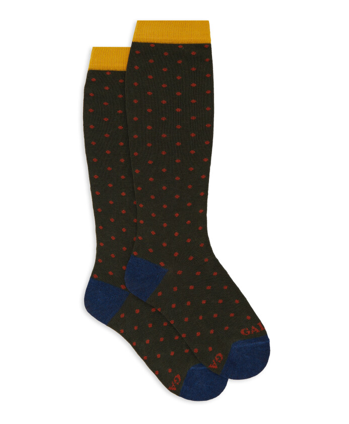 socks-andamp-tights