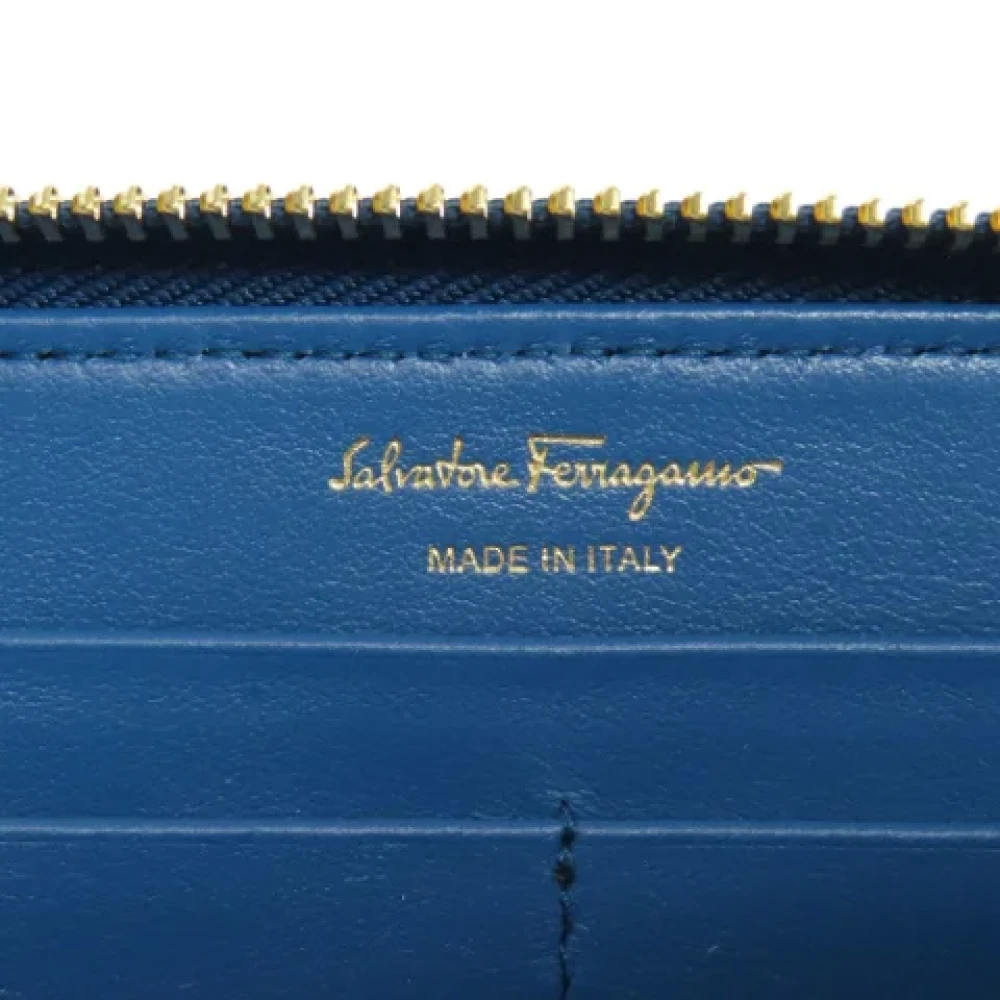 Salvatore Ferragamo Pre-owned Leather wallets Blue Dames