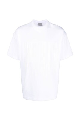 white-tee-shirt-classic-style