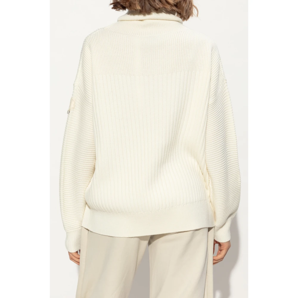 Moncler 6 Willow Smith Beige Dames