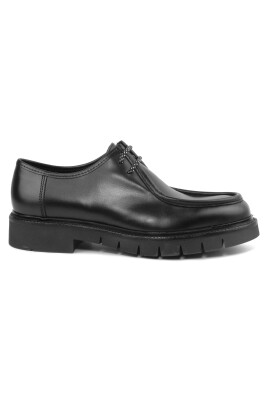 black-calf-engineer-boots
