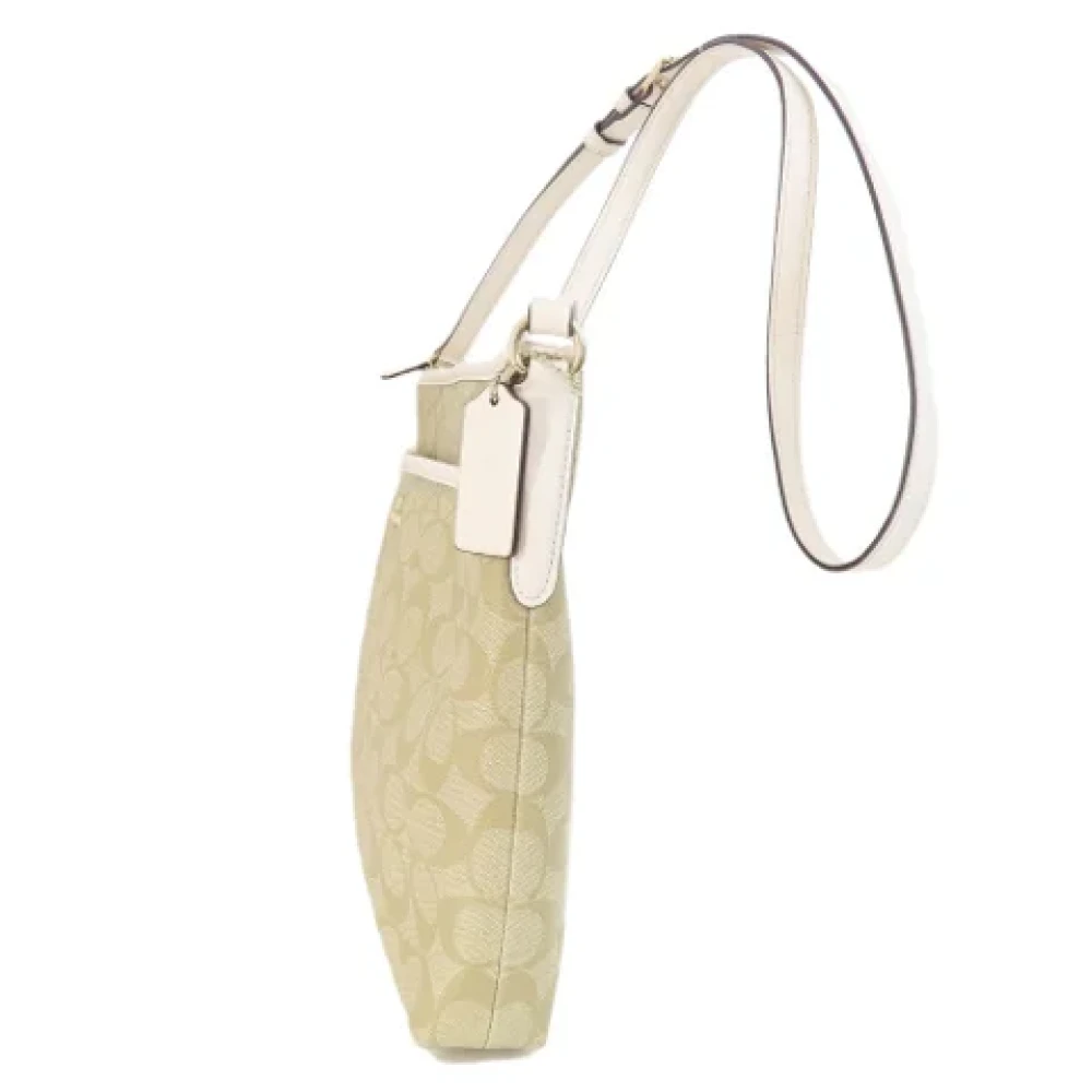 Coach Pre-owned Canvas shoulder-bags Beige Dames