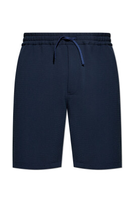 shorts-with-pockets