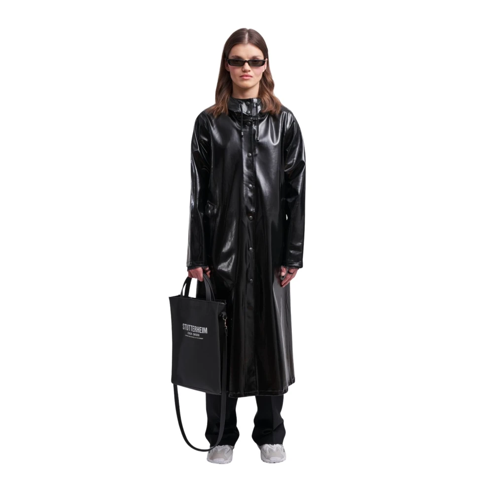 Stutterheim Print Opal Knälång Regnrock Black, Dam