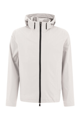 grey-jacket-for-stylish-layering