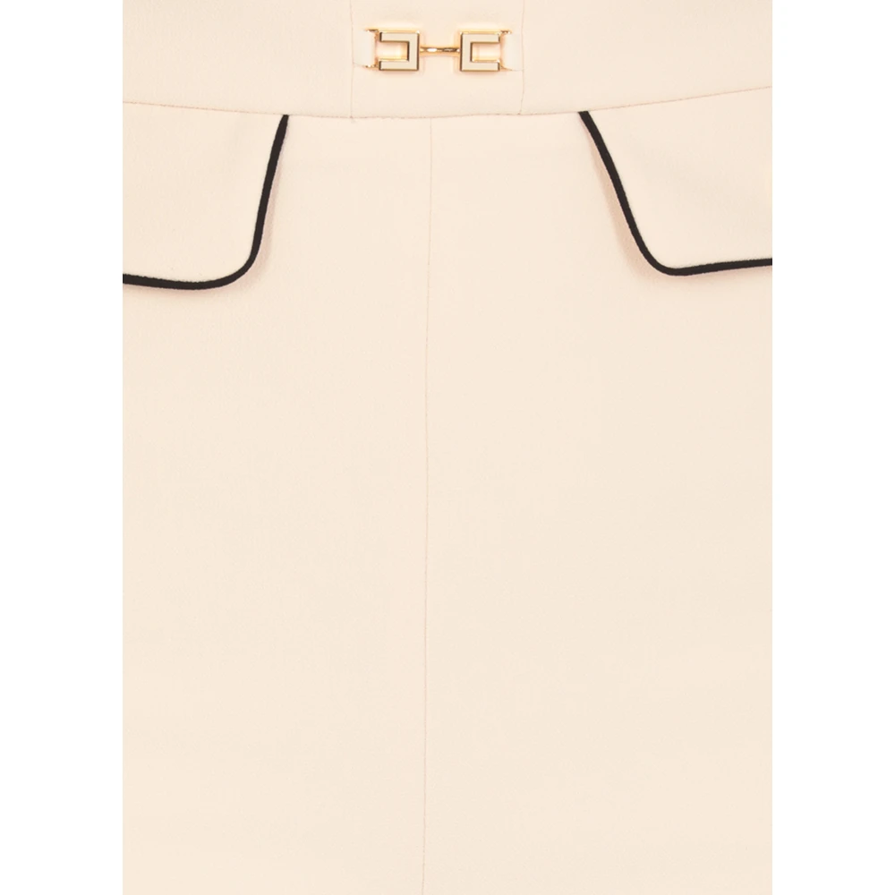 Elisabetta Franchi Ivoor Crêpe Broek met Logoknoppen Beige Dames