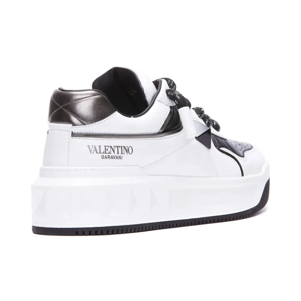 Valentino Garavani Stijlvolle Sneakers voor Trendy Outfits Black Heren