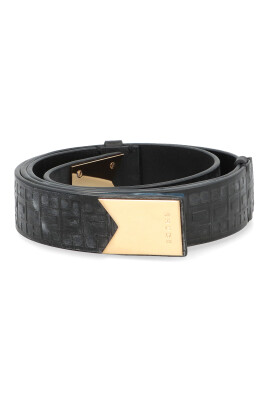 leather-belt-with-gold-tone-metal-buckle