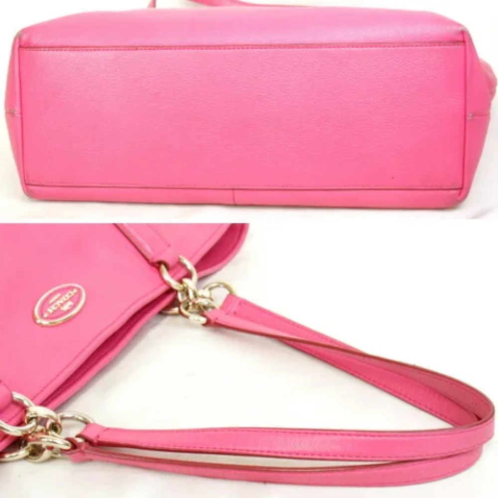 Coach Pre-owned Leather shoulder-bags Pink Dames