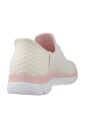 sneakers-summits-pour-un-look-elegant
