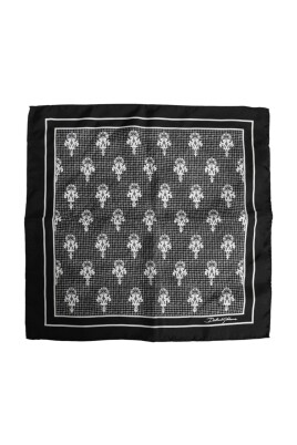 silk-square-foulard-scarf