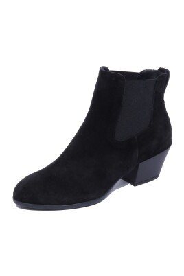 suede-chelsea-boots