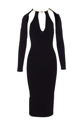 abito-scollato-manica-lunga