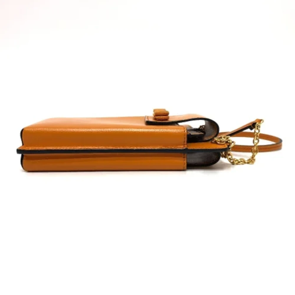 Salvatore Ferragamo Pre-owned Leather shoulder-bags Orange Dames