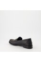 laeder-slip-on-loafers-med-metal-detalje