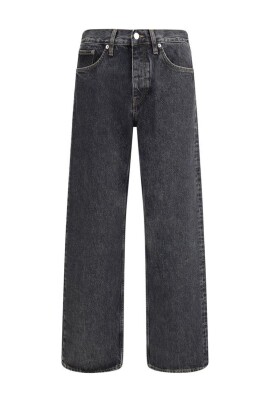 losse-pasvorm-vijf-pocket-jeans