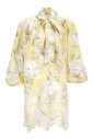 robe-jaune-en-lin-avec-details-en-dentelle
