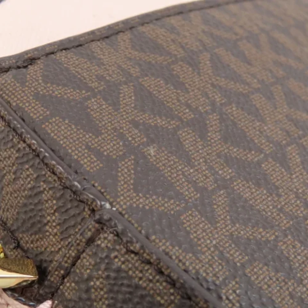 Michael Kors Pre-owned Fabric shoulder-bags Brown Dames