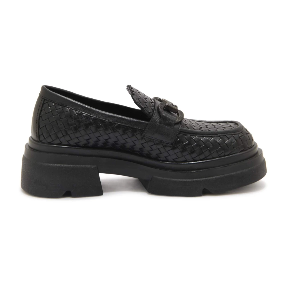 Shoes > Flats > Loafers - - Emanuelle Vee - Modalova