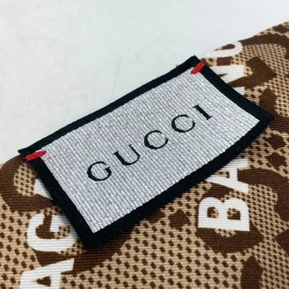 Gucci Vintage Pre-owned Fabric scarves Brown Dames