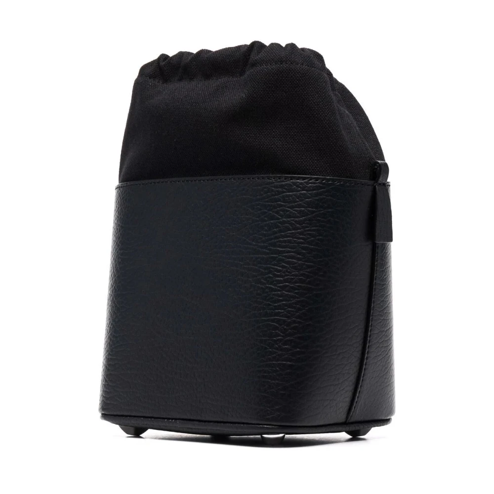 Maison Margiela Zwarte 5AC Bucket Tas met Ketting Schouderband Black Dames